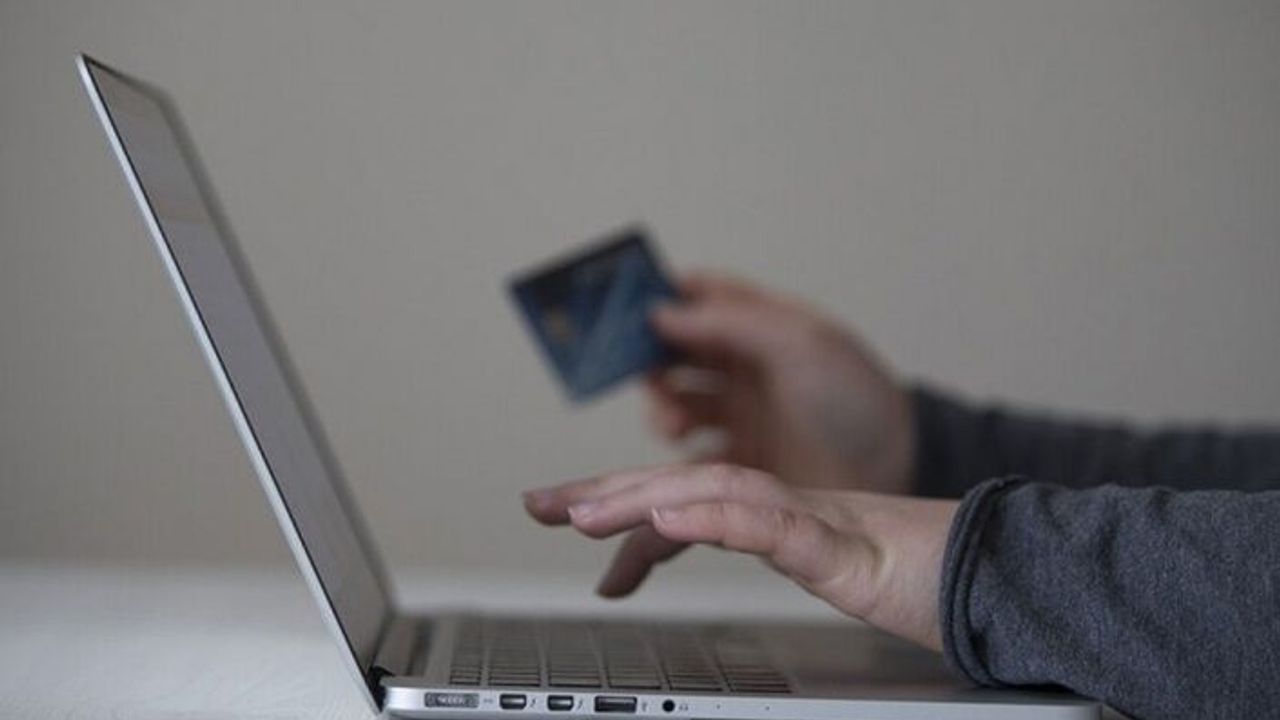 İnternetten alışveriş yapanlar koruma altına alınacak