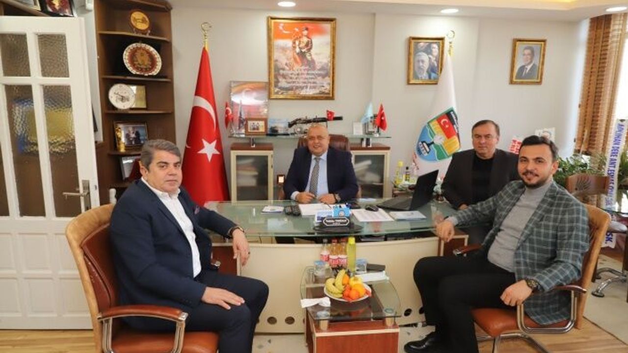 Ak Parti’den oda başkanlarına ‘hayırlı olsun’ ziyareti