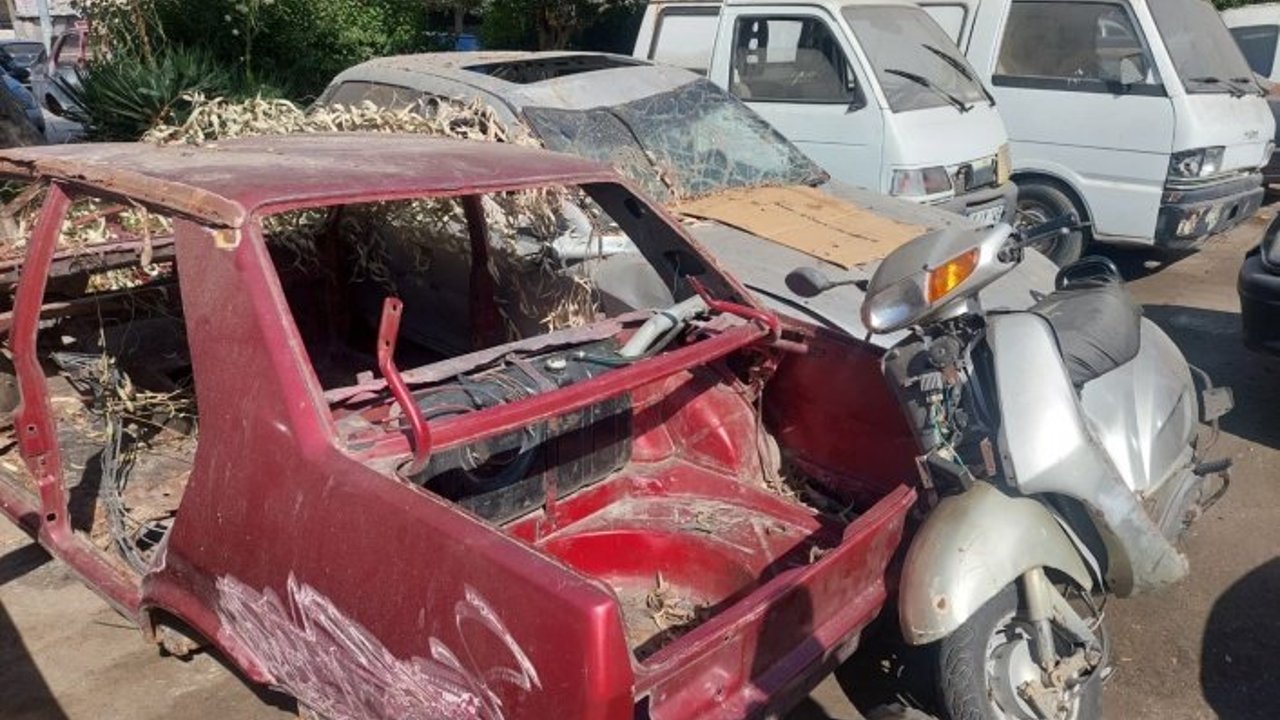 Alanya'da bu kez de hurda sorunu yaşanıyor: "Öğrenciler tehlike altında"