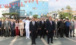 Alanya’da 23 Nisan coşkusu meydanlara taştı