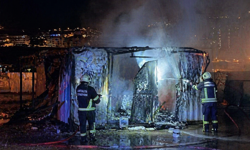 Alanya’da konteyner yangını korkuttu!