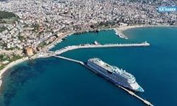 Alanya’da dev gemi dopingi: Yolcu sayısı yüzde 129 yükseldi