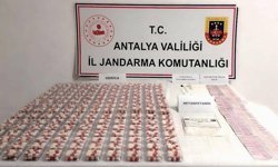 Jandarmanın uyuşturucu baskınında binlerce sentetik hap bulundu