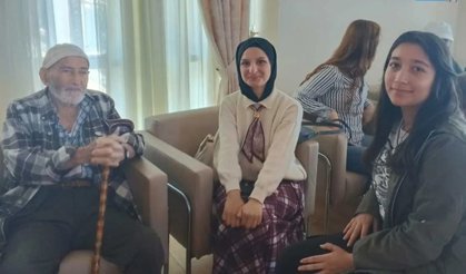 Alanya’da hemşirelik öğrencilerinden huzurevine anlamlı ziyaret