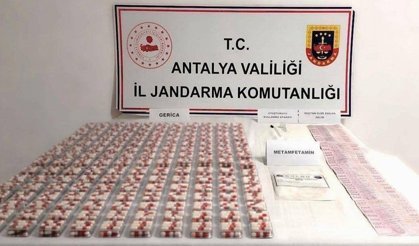 Jandarmanın uyuşturucu baskınında binlerce sentetik hap bulundu