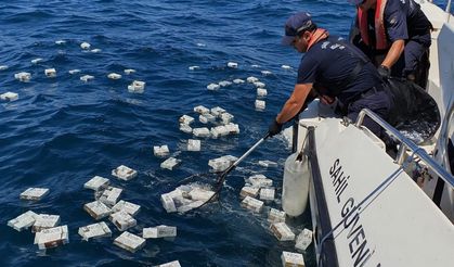 Gazipaşa Açıklarında Kaçakçılık Operasyonu: Denizden Çok Sayıda IQOS Sigarası Çıkarıldı