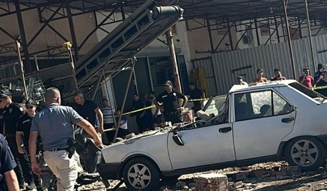 Hal içerisinde patlama: 1 ölü, 3 yaralı