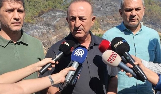 Mevlüt Çavuşoğlu yangın bölgesinde